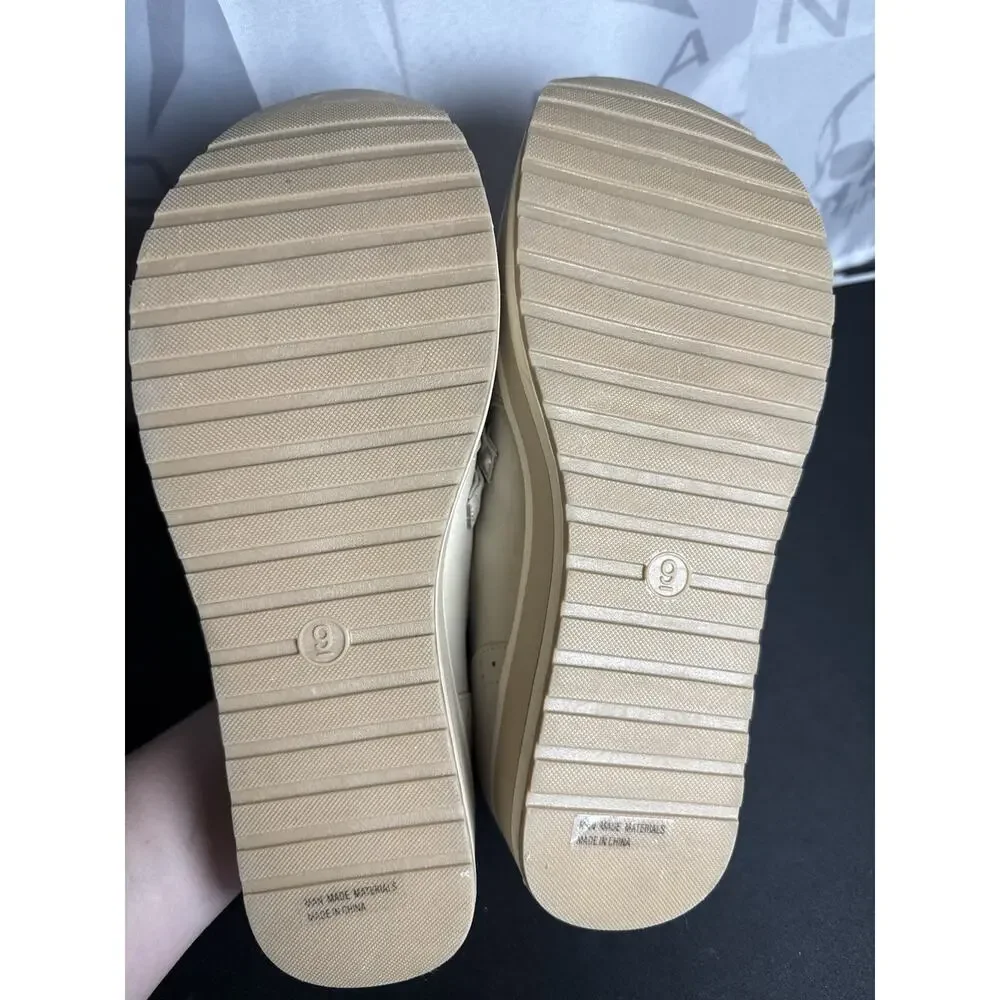 DV Dolce Vita Platform Loafers Beige Chain Slip On Shoes Women’s Size 9